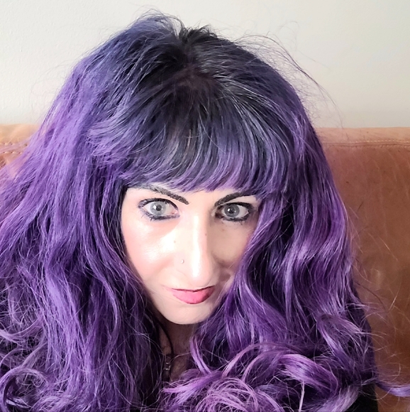 Meet your Posher, Rhonda - Picture 3 of 3